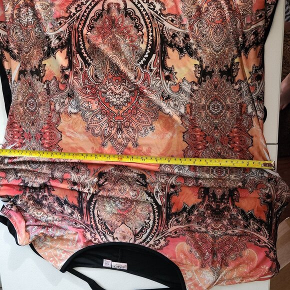 Cato Woman Paisley Print Tunic Top Size 18/20W Black & Multicolor Short Sleeve - Picture 9 of 11